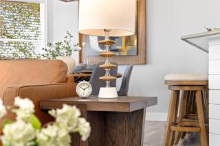 NEW! Executive Home | 1K 3Q | 3 Desks | 600+ WiFi - 1