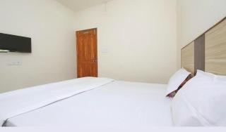 Hotel Gurukripa Guest House - 0