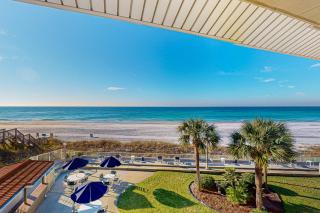 Gorgeous beachfront condo with shared pool hot tub and beach access - 0