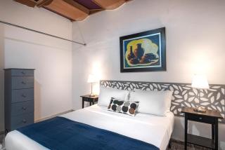 PH 19 Guesthouse Hotel in Gazcue - 3