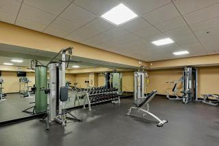 Beachfront Condo with gorgeous views shared pool & beach access - 4