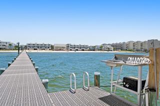 Incredible waterfront retreat with beach access pool dock & amazing Gulf views - 8