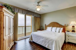 Homey Gulf-front condo with pools - walk to the beach & Pier Park - 7