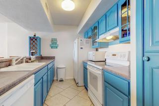 Gulf-front condo with view 3 resort pools tennis & 1 500 ft of resort beachfront - 7