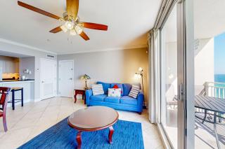 Beachfront 16th-floor condo with Gulf views pool game room balcony gym W&D - 4