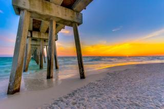 Resort condo on the beach with Gulf views pools hot tub gym & game room - 8