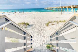 Sunny condo near the sand with pool hot tub tennis smart TV W&D & AC - 0