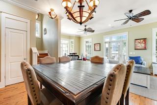 Invitingly Warm 4-Bedroom - Gated Community - Seasonal Beach Service Included - 3