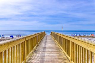 Gulf-view condo with amazing views private balcony pool & hot tub - 6