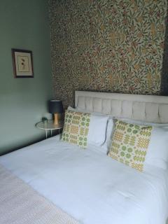 No 30 Centre of town - 7