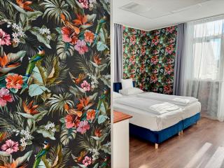 Rooftop City Residence with Underground Parking - 0