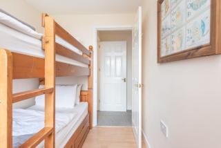 Atlantic View Mawgan Porth with sea views - 1