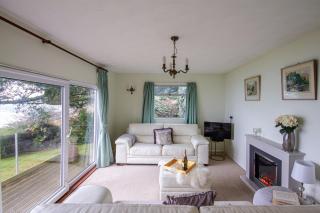 Windwhistle coastal views of Looe Bay cliffs - 8