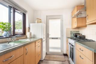 Giggles in the heart of bustling town Wadebridge - 7