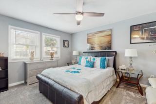 Coastal Townhouse with WiFi Central AC and Shared Pool - 1