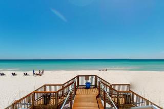 9th Floor Gulf-Front Condo with Plenty Of Resort Amenities Close To Dining - 6