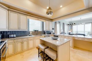 Luxury Penthouse Condo with Oceanfront Views & Platinum Beach Service - 6