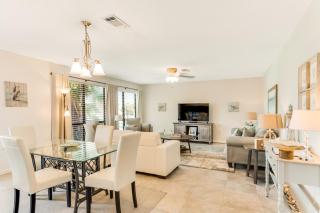 Second-floor condo with beach access shared outdoor pool & tennis court - 5