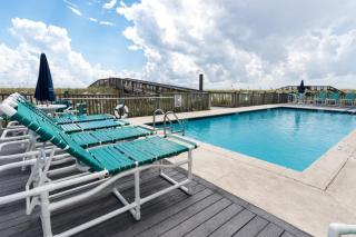 Beachfront condo with Gulf views pool & private balcony - near Navarre Pier - 7