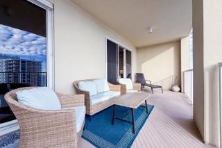Gorgeous beachview condo with shared pool shopping & beach access - 0