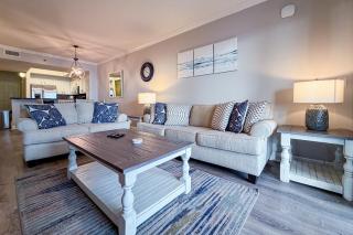 Gorgeous beachview condo with shared pool shopping & beach access - 6