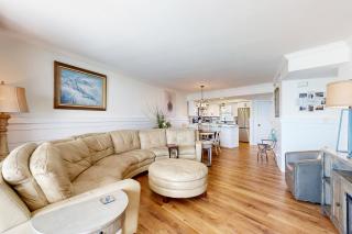 Gulf-front condo with balcony ocean view W&D pool hot tub & tennis - 5
