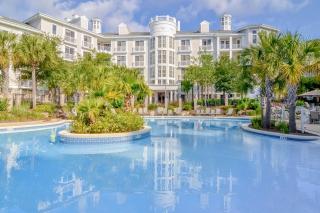 Pilot House getaway steps to shops & dining with pool & fitness center - 8