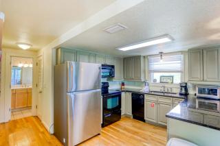 Dog-friendly Gulf-view home with pool decks WiFi & WD - walk to beach - 3