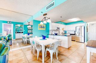 Beach front condo with washer&dryer shared pool and beach access - 6