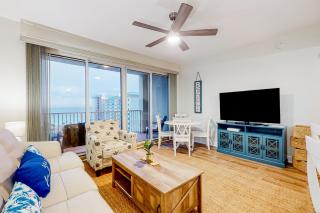 Inviting beach view condo with balcony amazing pool gym & W&D - 0