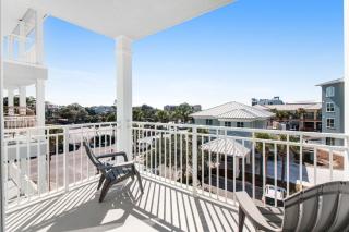 Luxury Family-Friendly Condo with Three Shared Pools Hot Tubs WiFi AC and W&D - 9
