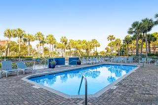Second Floor Corner Unit with Gulf View shared pools hot tub-private beach access - 9