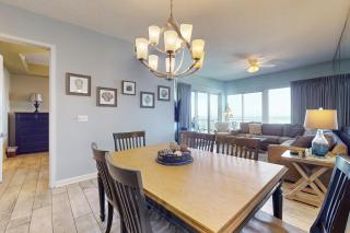 Fourth Floor Amazing Gulf Front Condo Fitness Center Pools Access to beach - 4