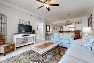 Gorgeous Gulf Front Condo Pools Onsite Nearby Activities Shops Restaurants - 5