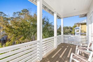 Seagrove Serenity 4BR Coastal Retreat with Pool & Bikes - 9