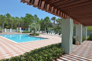 Cozy Hotel-Style- near beach & dining with kitchenette pools hot tub & tennis - 1