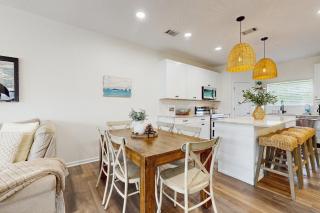 Gorgeous townhouse plenty of space family-friendly and close to everything - 8