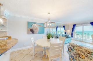 Fourth-floor Gulf-front condo with pool gym & amazing views - 1