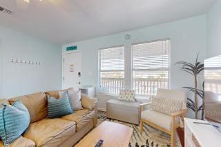 Cozy coastal condo dog friendly gulf view and close to beach access - 7
