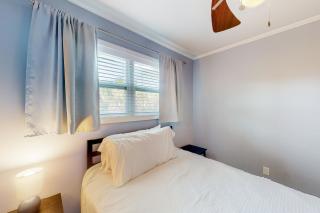Dog-friendly Condo with a Private washer&dryer and Patio - 1