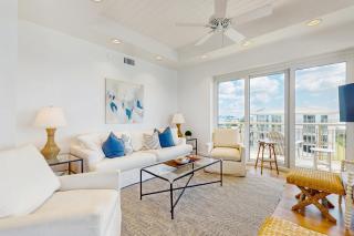 Lavish High Pointe condo with resort pool amazing ocean view & pickleball - 0