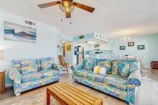 Gulf-front condo with pool views large balcony & AC - close to entertainment - 6