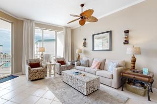 Beach-view condo with outdoor pool hot tub sauna tennis BBQ & beach access - 8