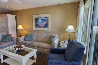 Ocean view condo steps from the sand with balcony pool & tennis - 7