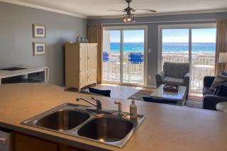 2nd Floor Gulf Front Condo with Gulf Views Close To Entertainment - 0