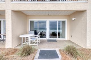 Stunning 1st-floor condo with Gulf view grill pools & beach access - 6
