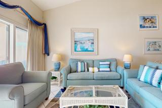 Gulf-front condo with complimentary beach equipment - near shops & dining - 5
