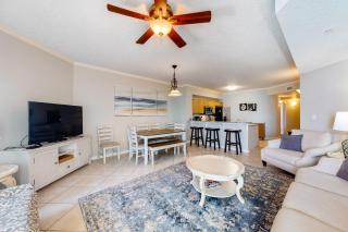 Lovely condo with pool hot tub ocean views & pickleball - 7
