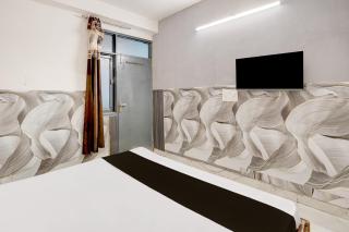 Hotel O Signature Village Guest House - 1