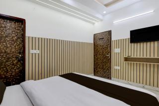 Hotel O Scorpion Inn - 8